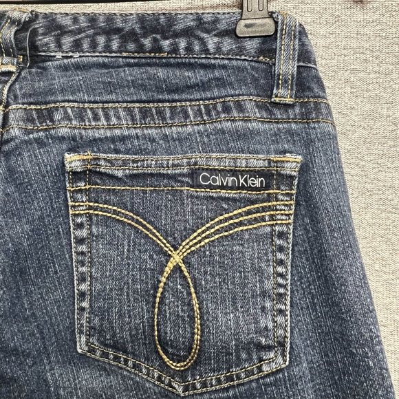 Calvin Klein Jeans Women 8 (30x20 Actual) Blue Medium Wash Cropped Relaxed - Picture 11 of 11